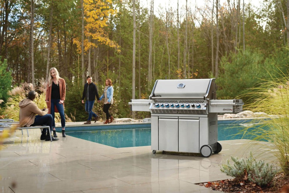 Napoleon Prestige Pro™ 665 RSIB Gas Grill