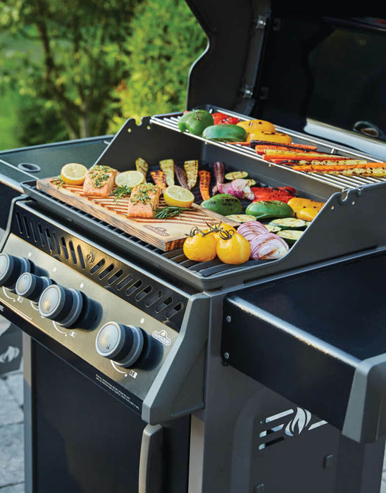 Napoleon Rogue 425 Propane Gas Grill with Range Side Burner